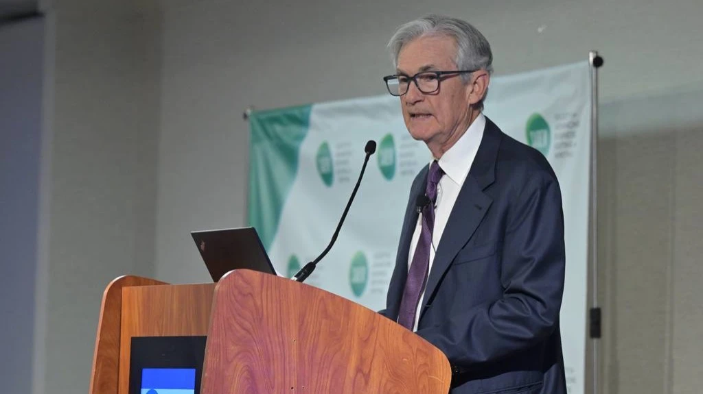 ФРС поставила на паузу решение по денежно-кредитной политики, пока не станет ясно, как пошлины повлияют на уровень цен в долгосрочной перспективе / Фото: X / Federal Reserve