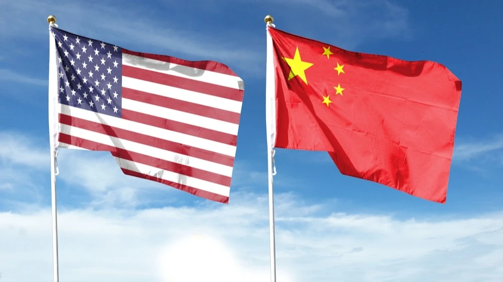 США и Китай на этой неделе обложат импорт друг друга пошлинами в 34% / Фото: Shutterstock