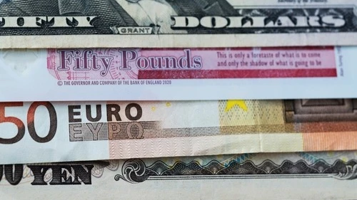 Большинство валют развитых стран, включая евро и иену, будут укрепляться, прогнозирует Goldman Sachs / Фото: Shutterstock.com