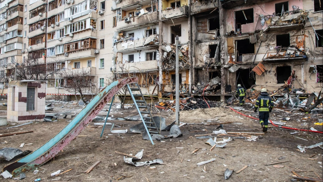 Киев в феврале 2022 года / Фото: Drop of Light / Shutterstock.com