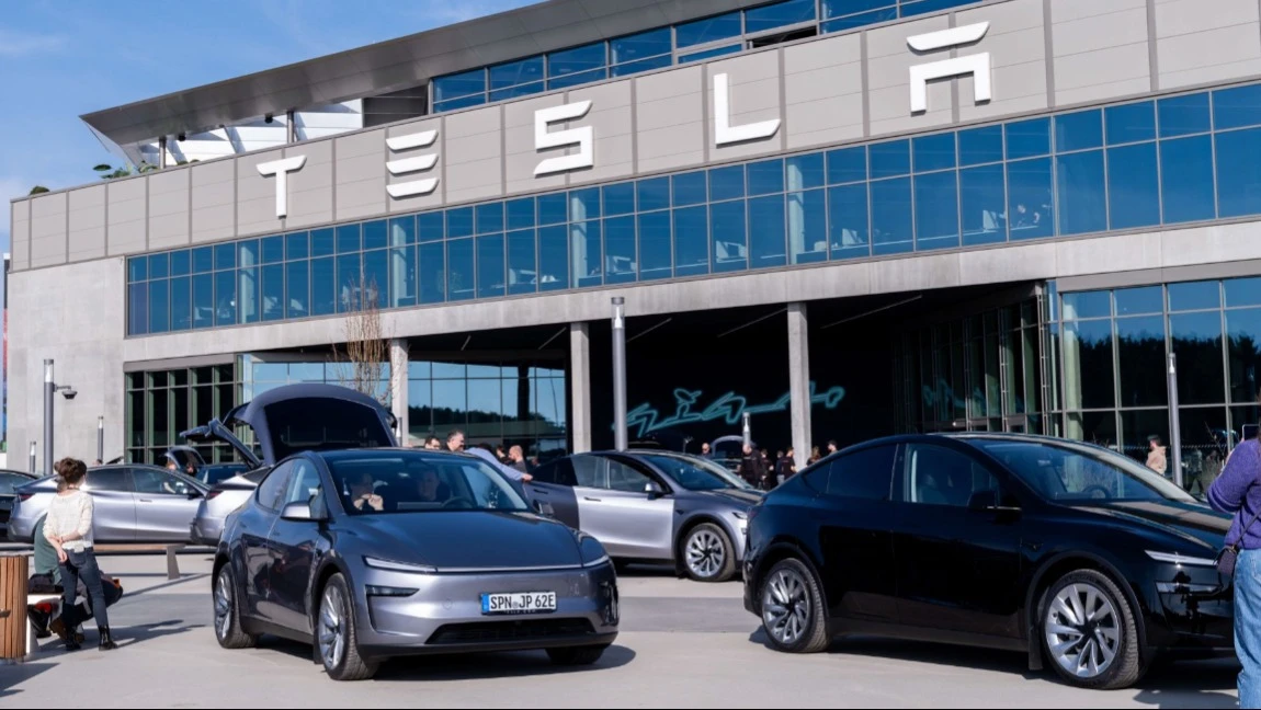 С начала года рыночная стоимость Tesla сократилась более чем на 36% / Фото: X/Tesla