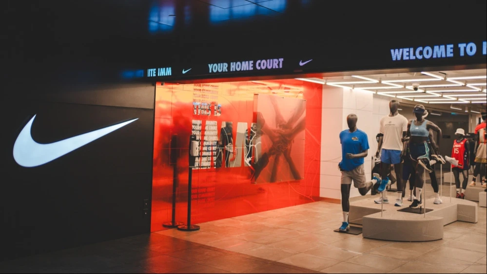 По итогам последнего квартала Китай обеспечил Nike 15% выручки / Фото: shutterstock/2p2play