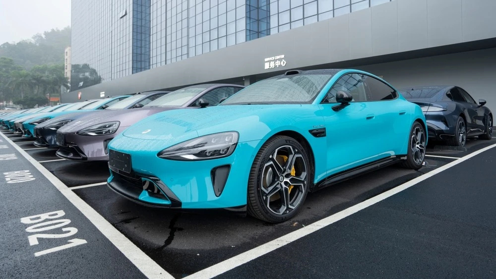 Интерес к электромобилям Xiaomi пошел на спад после смертельной аварии и маркетингового скандала / Фото: Tada Images/Shutterstock.com