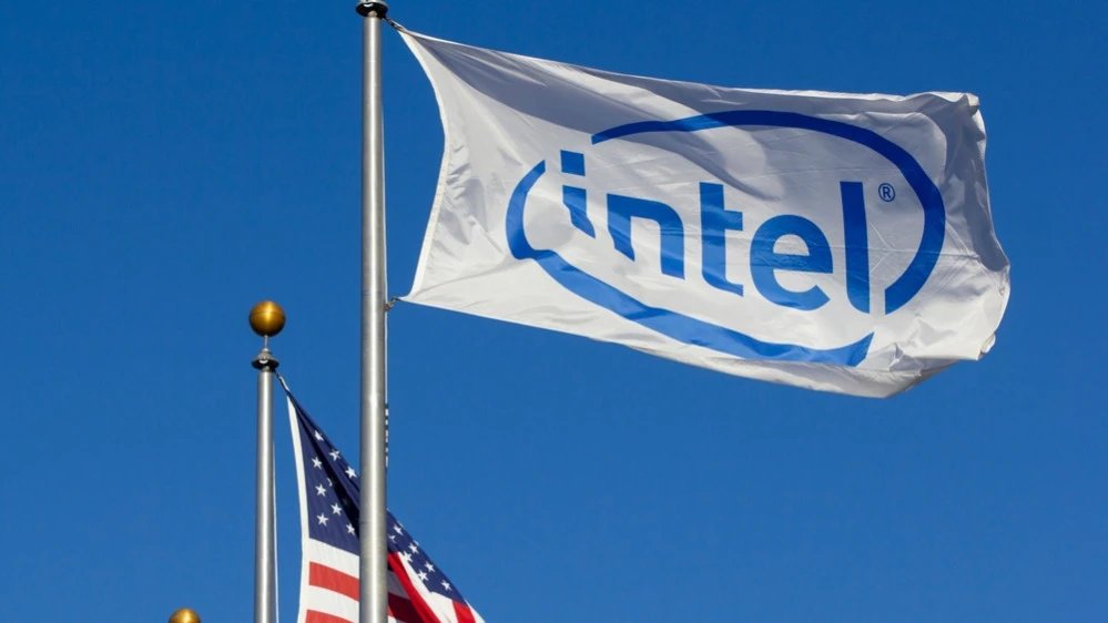 Deutsche Bank назвал перспективы Intel «сложными, но потенциально обнадеживающими» / Фото: shutterstock/Tada Images