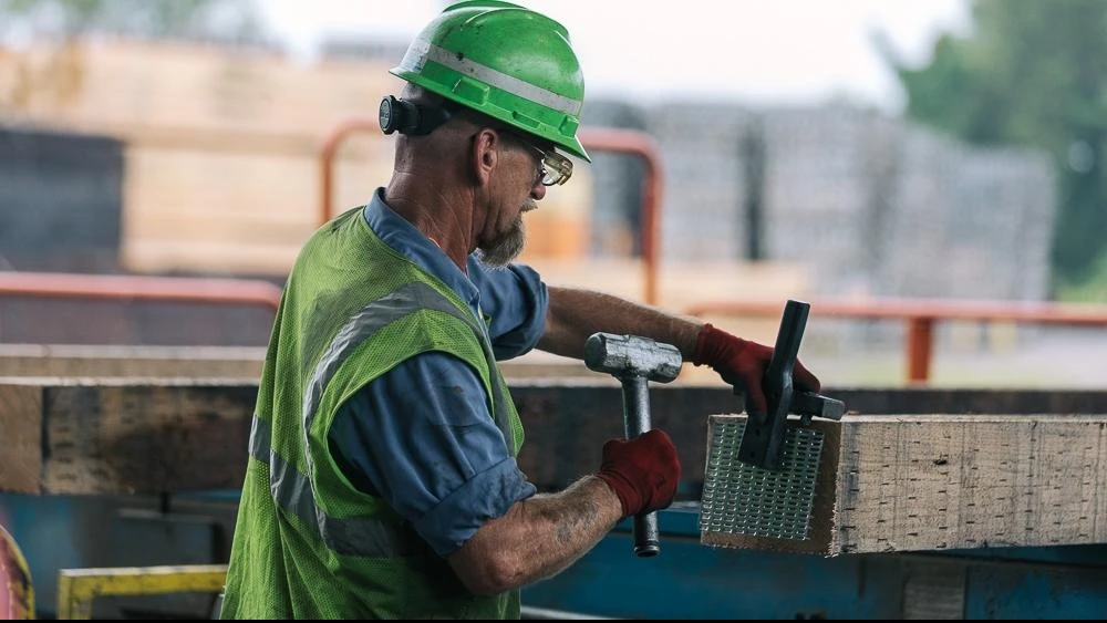 Stella-Jones is one of the holdings mentioned. / Photo: stella-jones.com