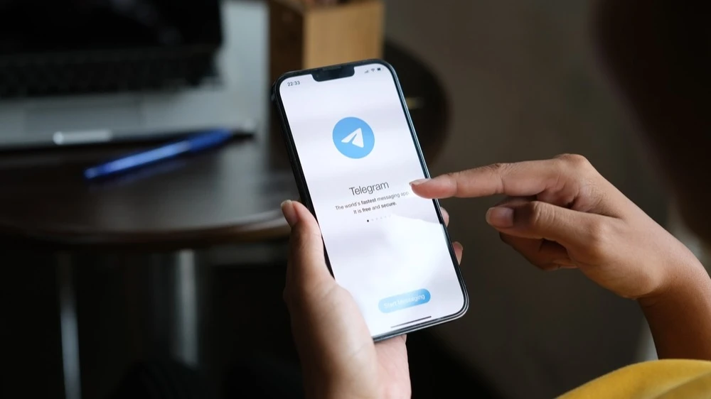 Число активных пользователей Telegram превышает 1 млрд в месяц / Фото: Prathankarnpap / Shutterstock.com