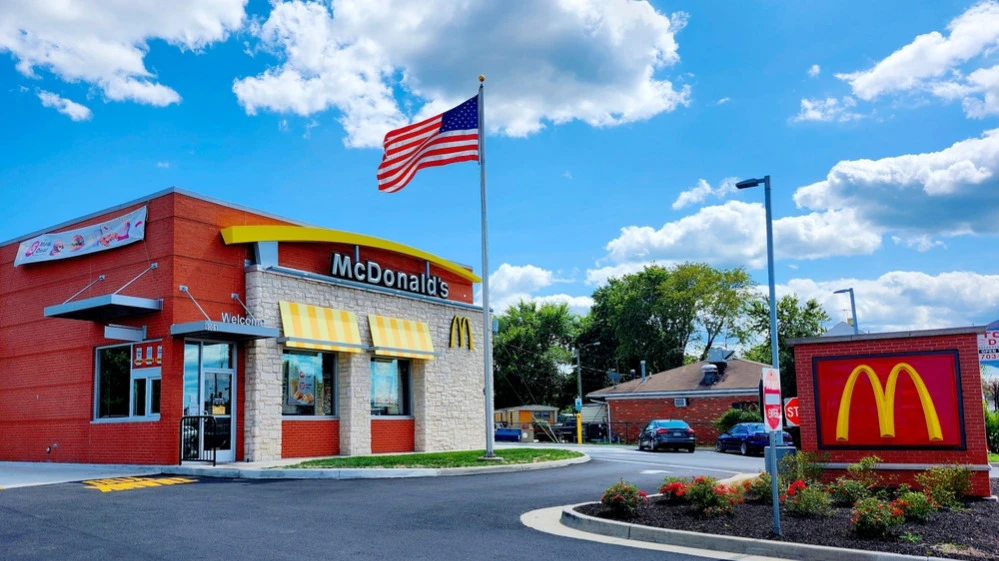 Morgan Stanley считает текущую стоимость акций McDonald’s справедливой / Фото: shutterstock/refrina