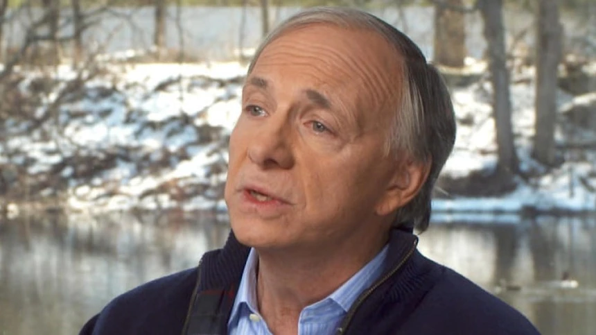 Ray Dalio: How does the US resemble the USSR before its collapse and what risks should investors watch out for?