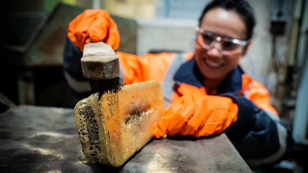 Золото может подорожать до $4000 за тройскую унцию к 2026 году, допускает Zacks Investment Research / Фото: Anglogoldashanti.com