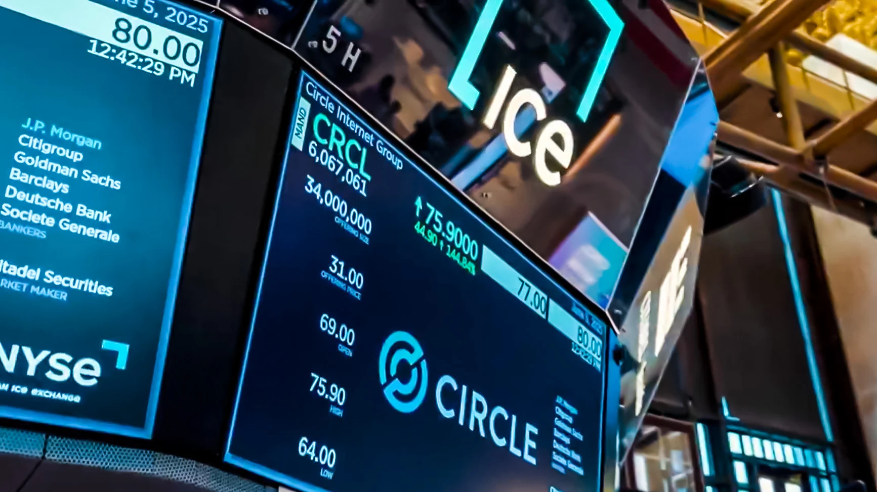 The organizer of the IPO of issuer USDC Circle advised to sell its shares. Is the rally over?