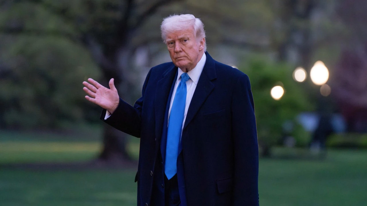 Morgan Stanley описал три сценария торговой войны Дональда Трампа / Фото: J / Shutterstock.com