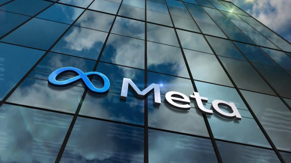 Zuckerberg poached Apples key AI expert. What are the risks for Meta investors?