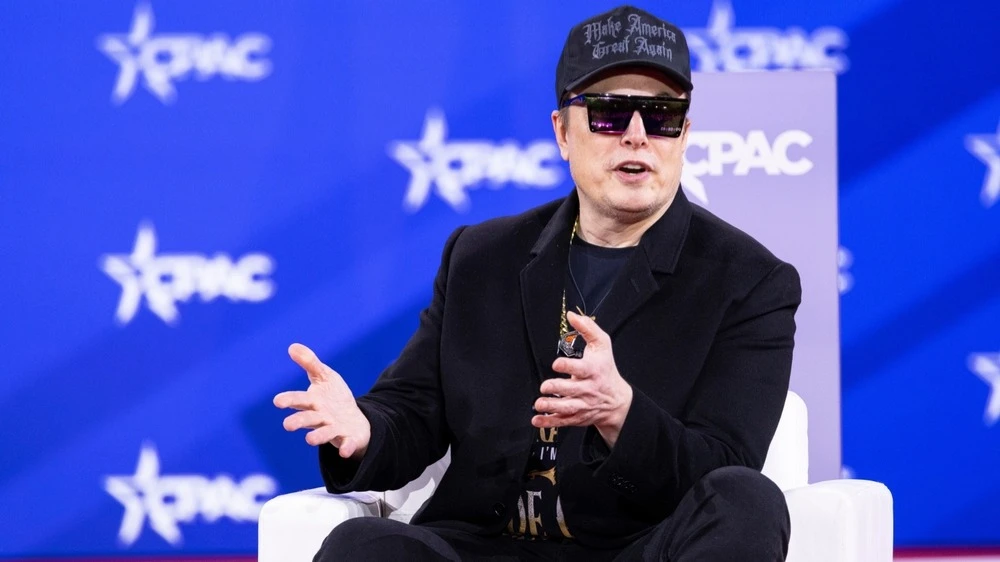 Tesla shareholders will be asked to vote on xAI investment. Should we be alarmed?