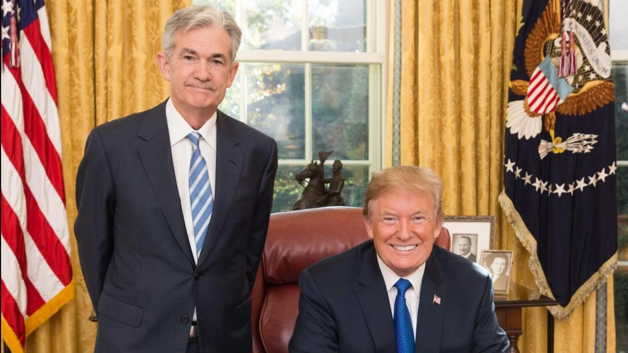 Рынки оценивают вероятность того, что Трамп уволит Пауэлла, в 19% /  Фото: X / Dan Scavino Jr. Archived