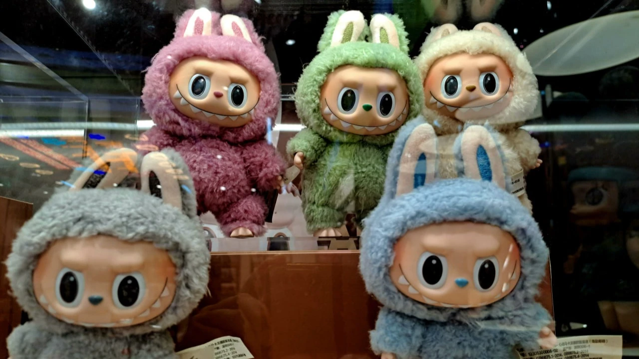 Pop Mart ожидает трехкратный рост прибыли / Фото: petanicupu / Shutterstock.com