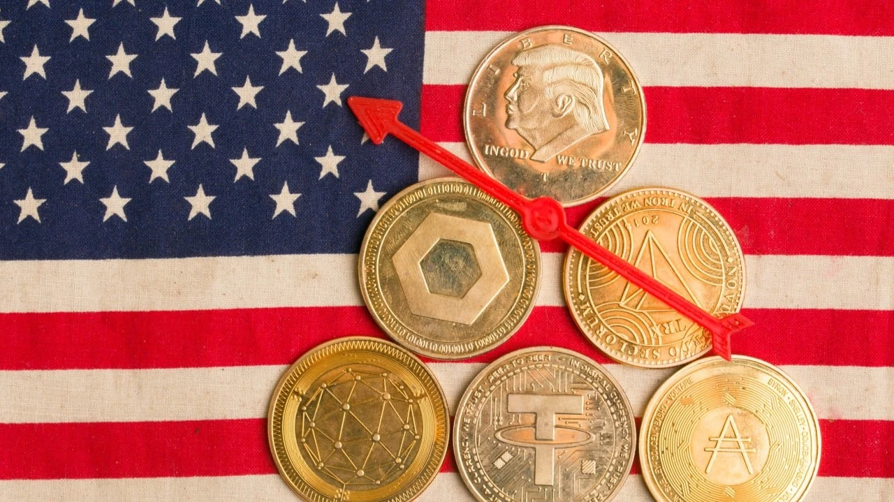 Инициаторы закона о регулировании стейблкоинов расчитывают привлечь инвесторов в US Treasury bills для решения проблемы с госдолгом США. Фото: Kirill Aleksandrovich / Shutterstock.com