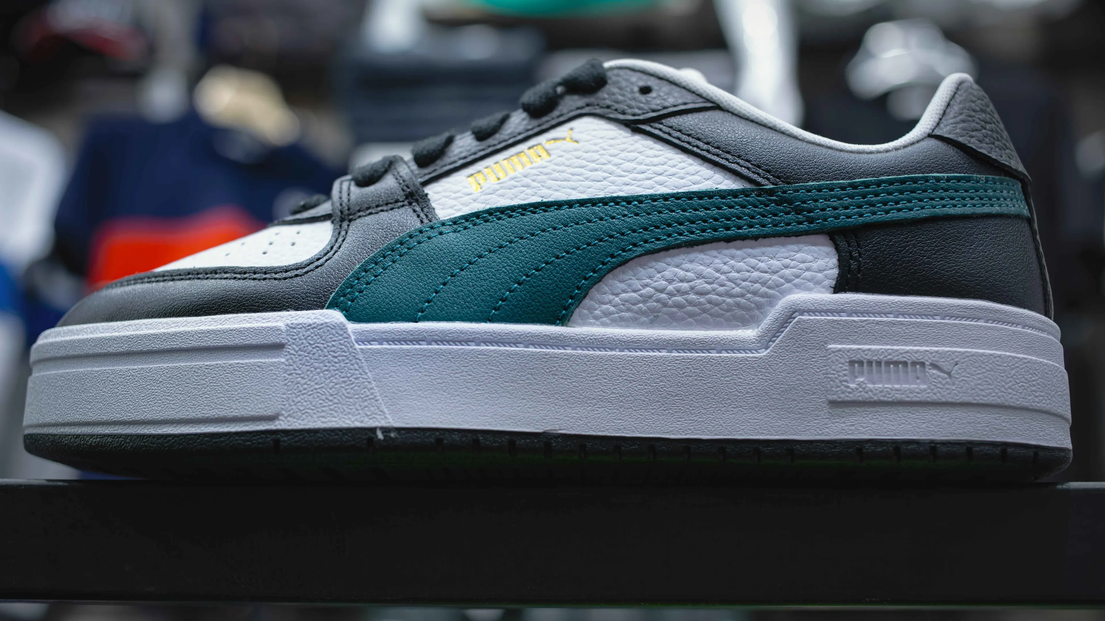 В Puma заявили о необходимости перезапуска бренда и переосмысления продуктовой линейки / Фото: Unsplash / Zakaria Issaad