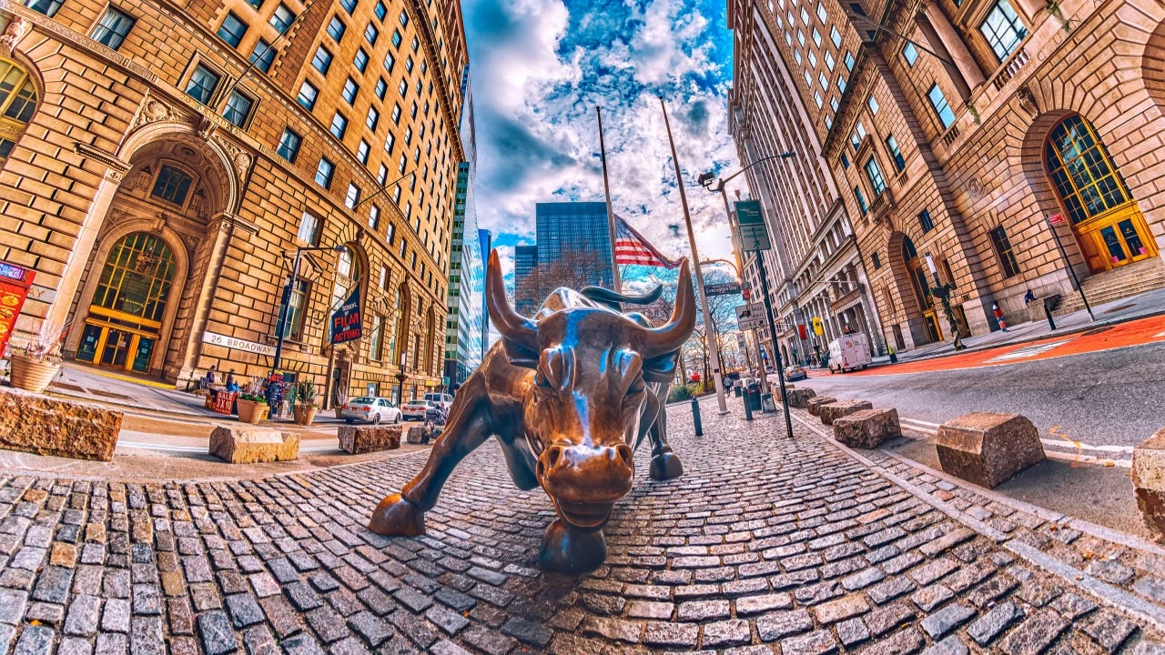 Один из стратегов ожидает, что S&P 500 вырастет на 20% по итогам года / Фото: emin kuliyev / Shutterstock.com