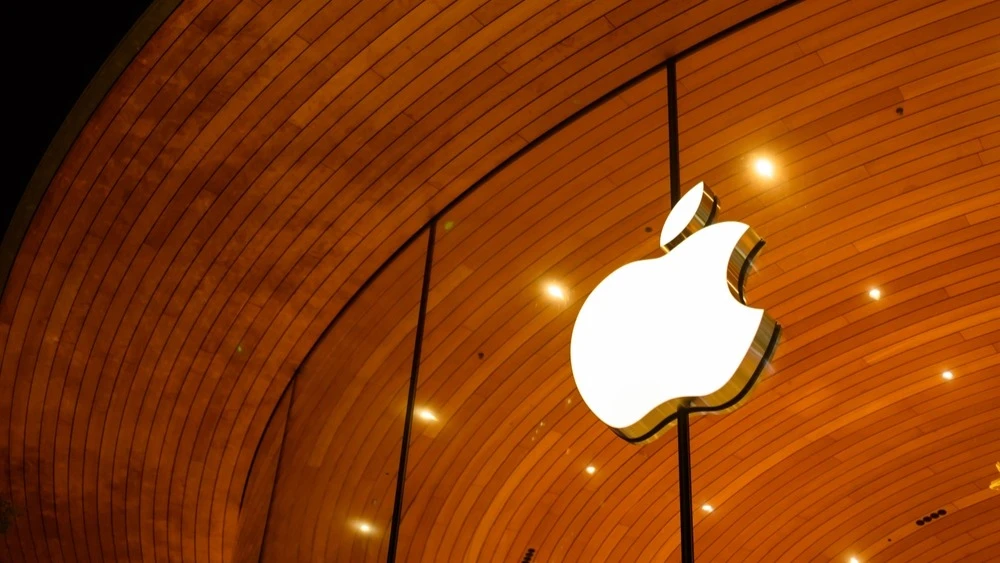 Apple has lost its fourth AI developer in a month - hes gone to Meta