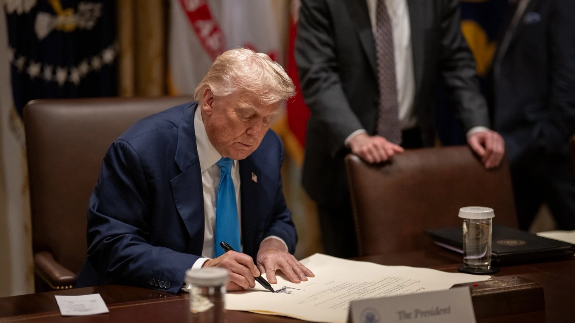 Президент Дональд Трамп ввел на южнокорейский импорт 15%-ную пошлину, наравне с Японией и ЕС / Фото: x.com/WhiteHouse