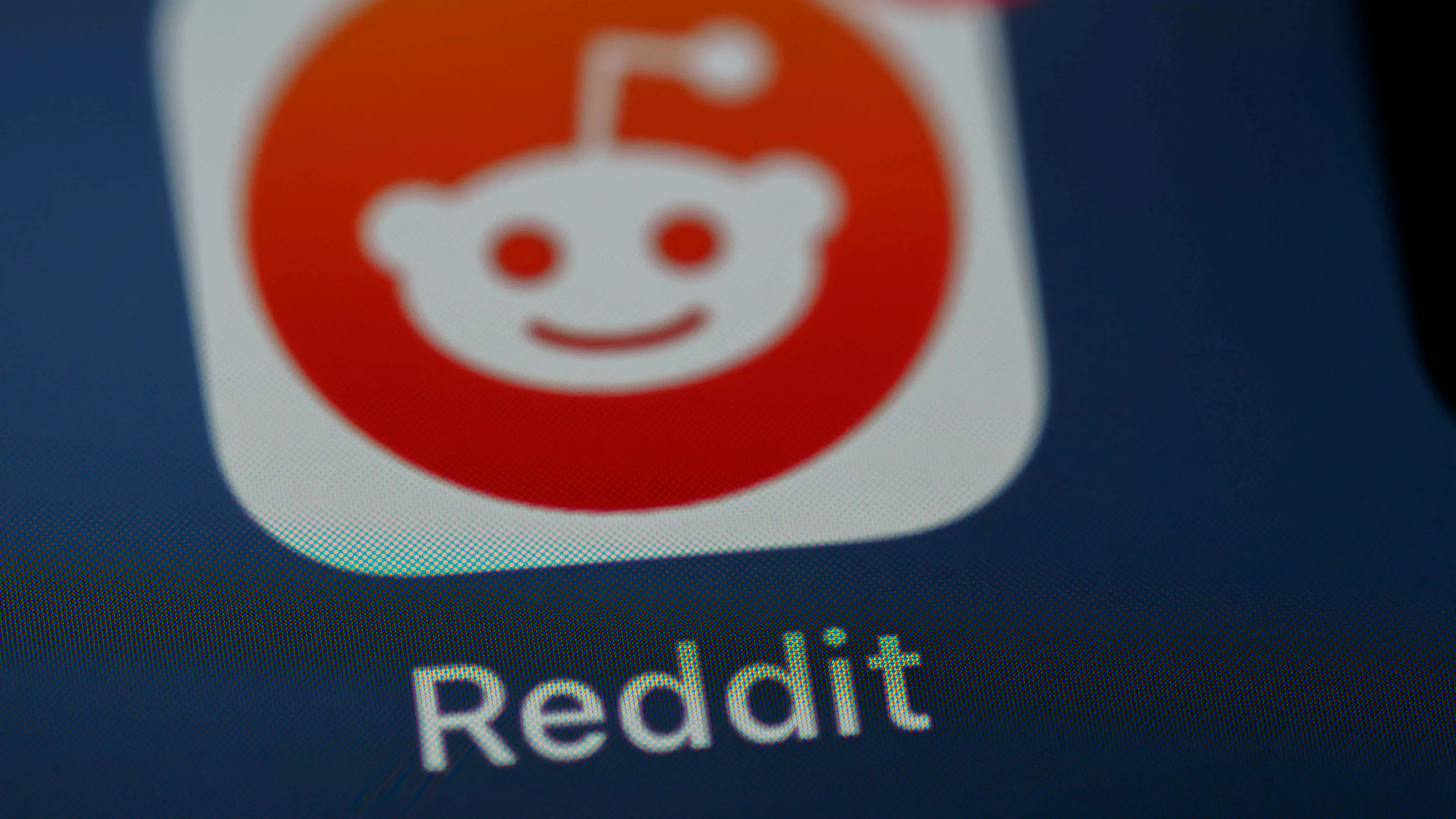 Reddit reported record profits and surprised the market with a forecast. The stock soared