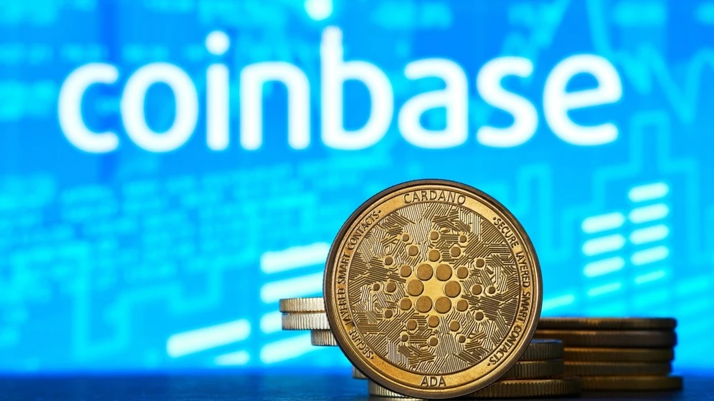 4 августа сразу несколько аналитиков сократили целевую цену по акциям Coinbase / Фото: alfernec/Shutterstock.com