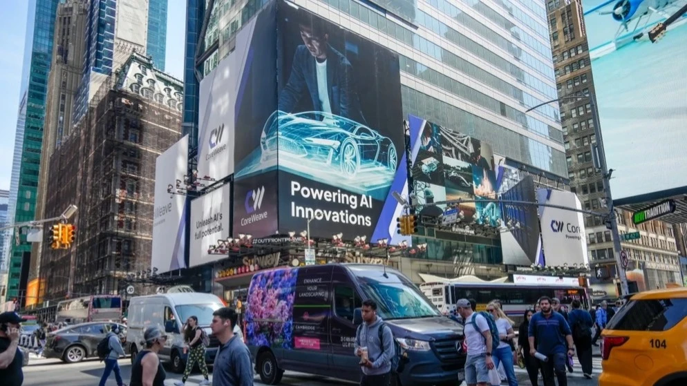 Акции поставщика мощностей для облачных вычислений CoreWeave рухнули, несмотря на быстрый рост выручки / Фото: rblfmr/Shutterstock.com