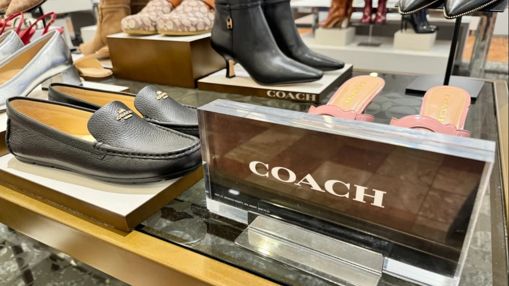 Владелец брендов Coach и Kate Spade получил «ошеломляющий», по словам аналитиков, чистый убыток / Фото: melissamn / Shutterstock.com
