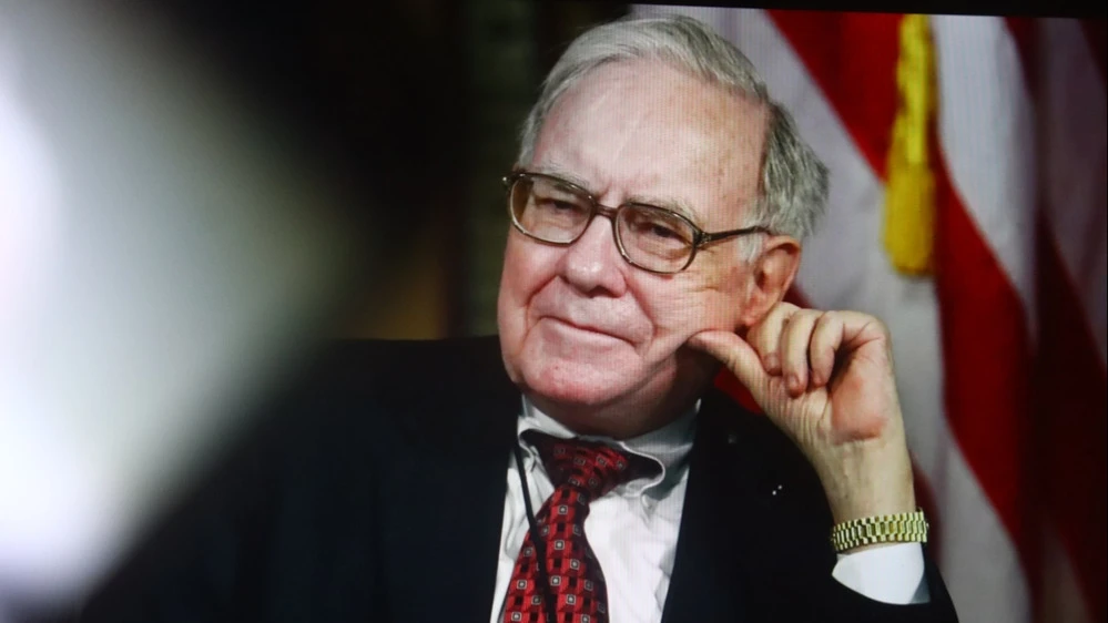 UnitedHealth shares have risen thanks to Buffetts confidence. Should we buy them after him