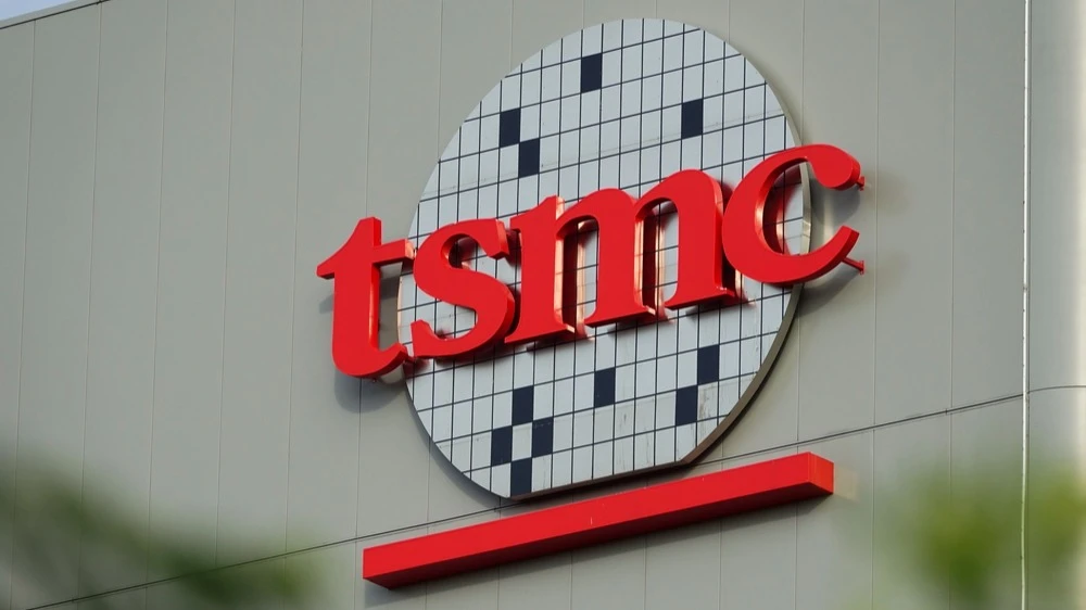 Trump follows Intel stock by targeting stakes in Micron, TSMC and Samsung - Reuters