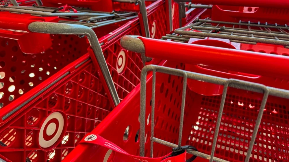 Сопоставимые продажи Target во втором квартале оказались лучше прогноза Уолл-стрит / Фото: melissamn/Shutterstock.com