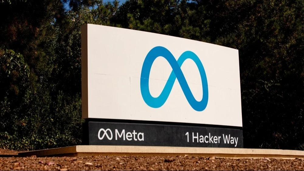 Акции Meta упали более чем на 4% с начала недели. Фото: bluestork/Shutterstock.com