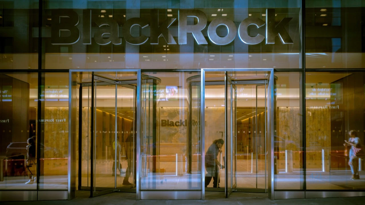 BlackRock believes the 60/40 era is over. How should investors mitigate risks now?