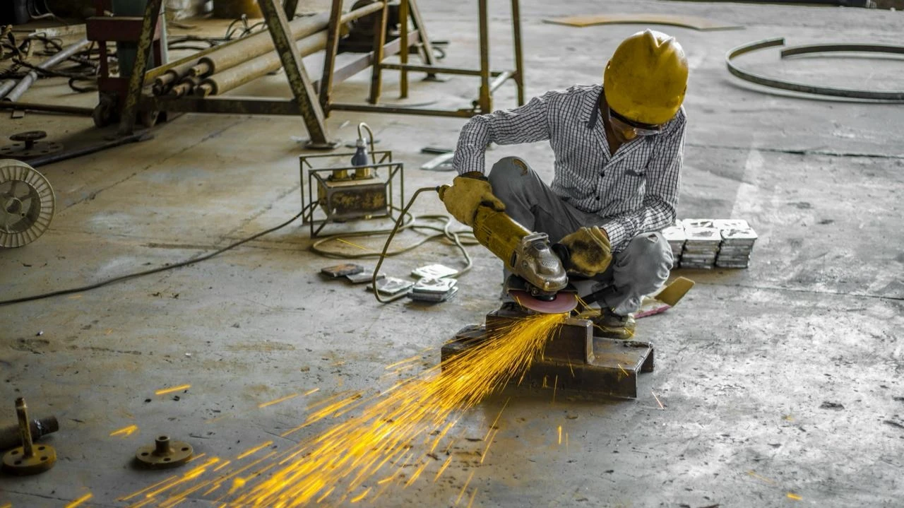 Данные по занятости в августе оказались неожиданно низкими / Фото: Unsplash/Ahsanization ッ