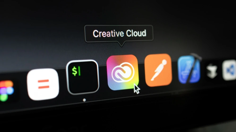 ИИ сделает программное обеспечение лучше, а не заменит полностью, считает Goldman Sachs / Фото: aileenchik / Shutterstock.com