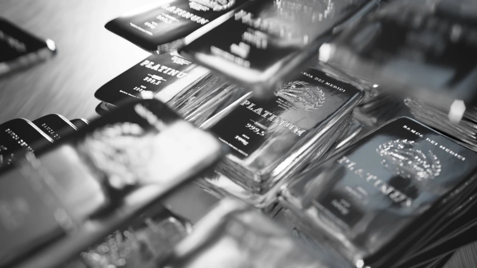 Прогноз на 2025–2026 годы для платины благоприятен. Фото: yMediaStock / Shutterstock.com