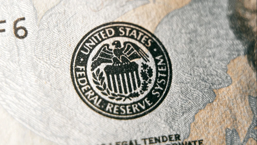 Ставленник Дональда Трампа в ФРС требует снижения процентных ставок на два процентных пункта / Фото: alexgo.photography / Shutterstock.com