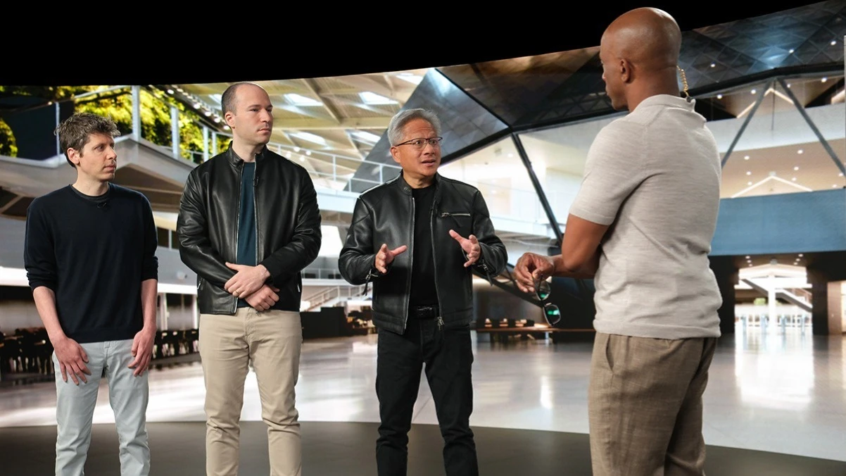 Гендиректор Open AI Сэм Альтман (первый слева) и глава Nvidia Дженсен Хуанг (третий слева) рассказали о сделке в эфире CNBC / Фото: Nvidia