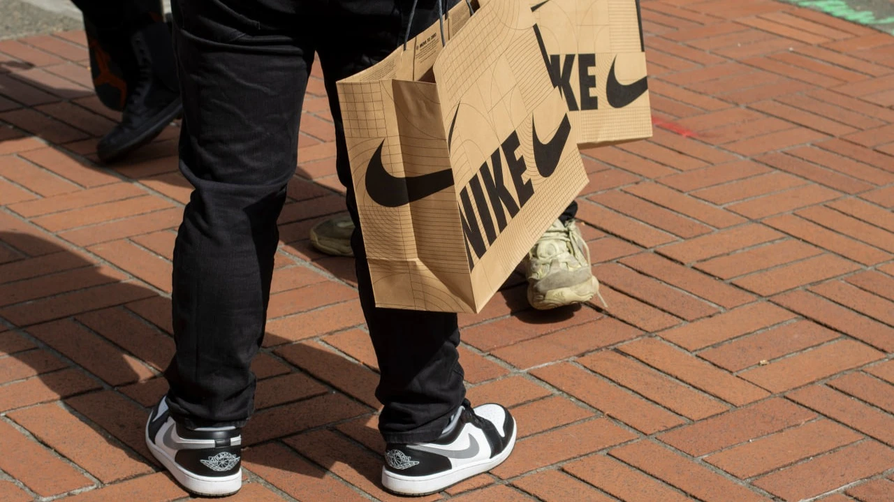 Nike попала в список из лесяти недооцененных компаний, по подсчетам Morningstar / Фото: ada Images / Shutterstock.com