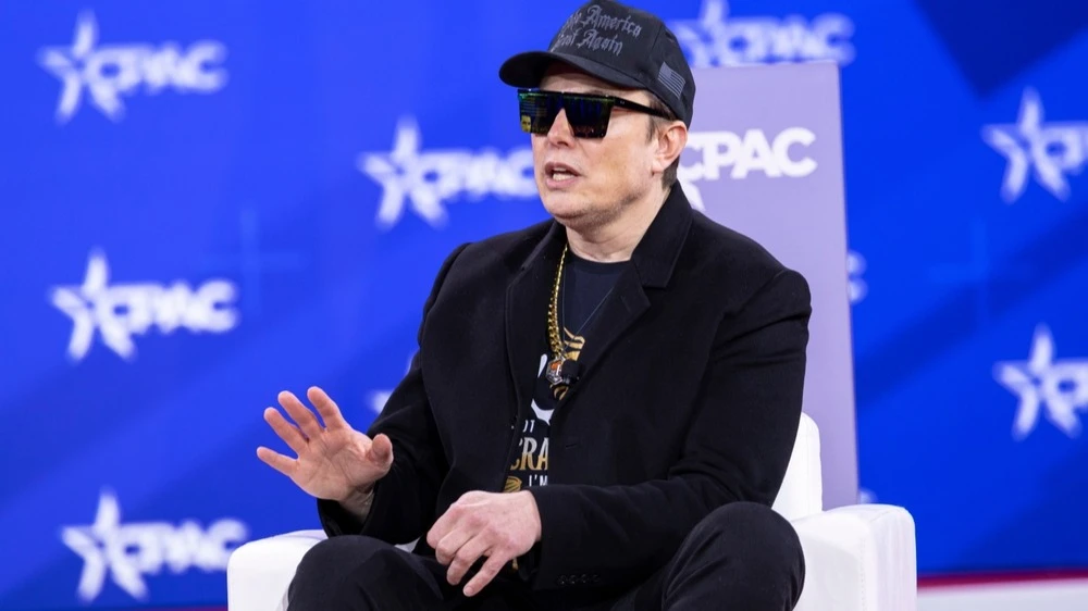 Top story for the morning: Musks fortune hits $500 billion, OpenAI beats SpaceX in valuation