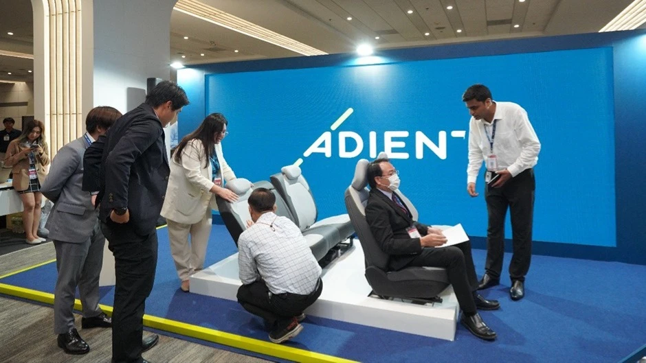 Freedom советует покупать акции производителя автомобильных кресел Adient / Фото: Facebook / AdientGlobal