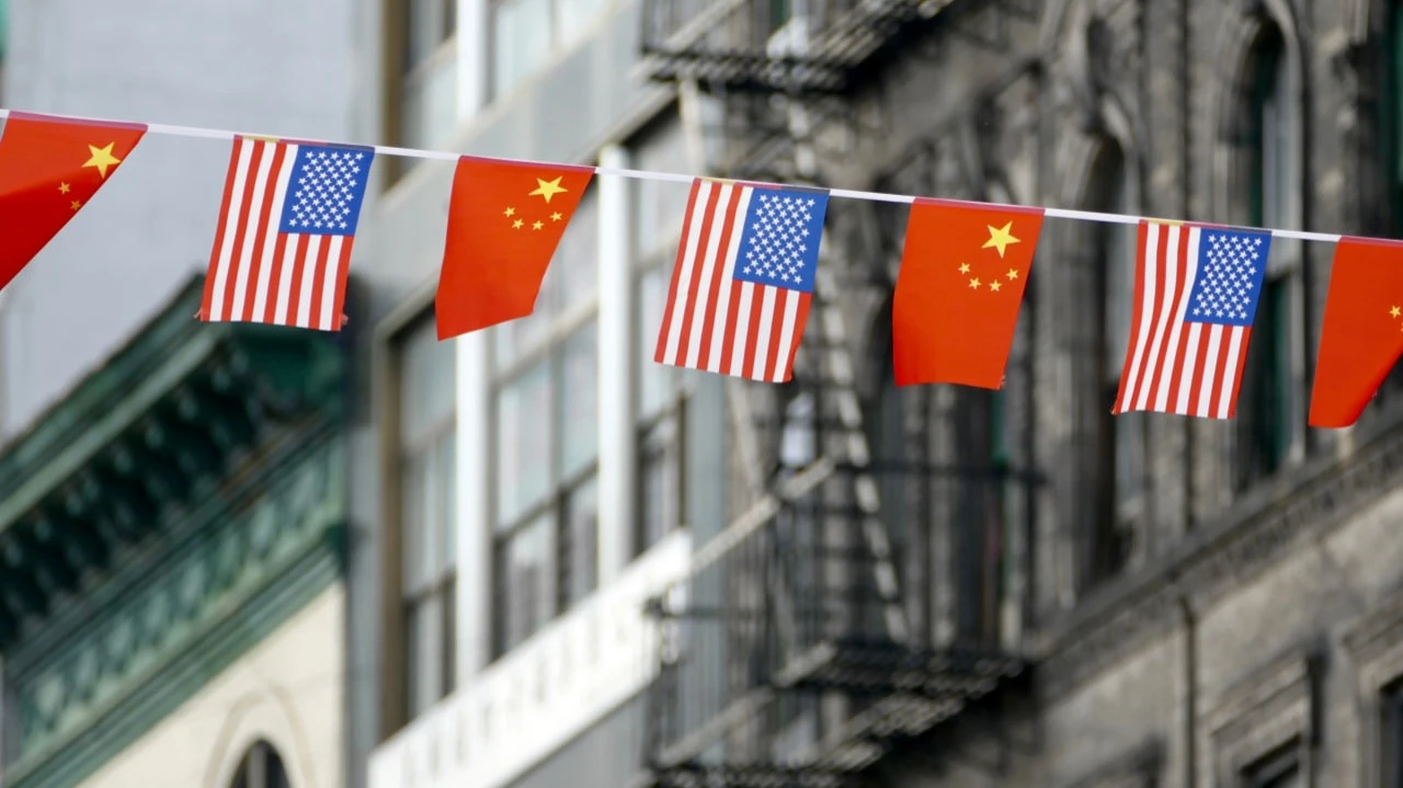 В центре внимания рынка остается эскалация торговой напряженности между США и Китаем / Фото: Theresa Schmitt / Shutterstock.com