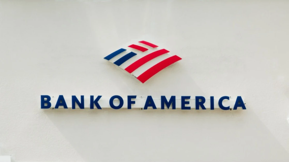 Bank of America показал рост благодаря скачку выручки инвестиционно-банковского бизнеса на 43% / Фото: Michael Berlfein / Shutterstock.com