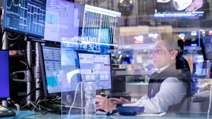 Американские акции дешевеют на премаркете на фоне усиливающихся потерь региональных банков / Фото: X / NYSE