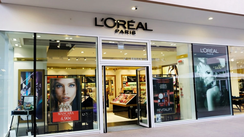 Хотя LOreal и заявляет, что опережает по темпам роста бьюти-индустрию в целом, совершенно непонятно, за счет чего именно, отмечают в Barclays / Фото: PippiLongstocking / Shutterstock.com
