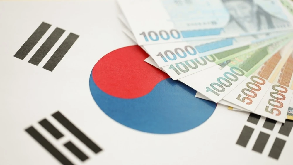 На фоне бурного роста южнокорейских индексов Kospi и Kospi 200 трейдеры активно страхуют позиции: индекс волатильности вырос до максимума с апреля / Фото: Mehaniq / Shutterstock.com