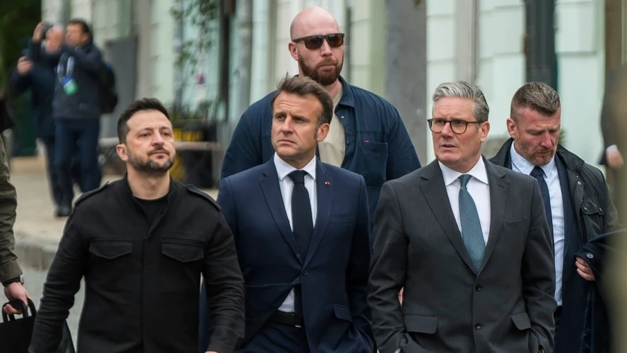 Европейские союзники и Украина отвергли ключевые уступки из американо-российского мирного плана / Фото: paparazzza / Shutterstock.com