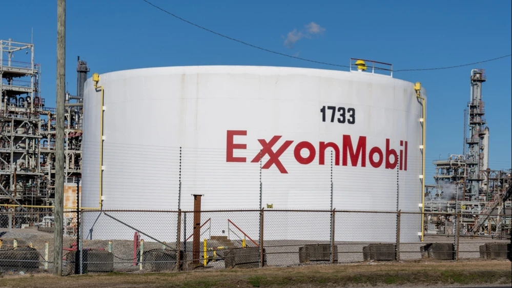 Exxon will increase production by 2030 more than expected. Shares jumped
