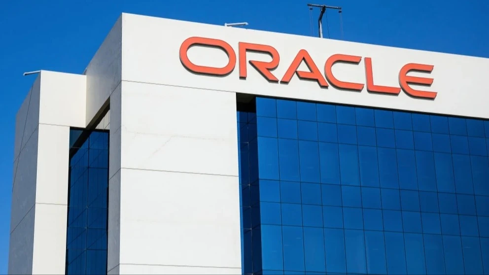 Oracle стремительно трансформируется из разработчика ПО в одного из крупнейших поставщиков облачных услуг / Фото: Laborant / Shutterstock.com