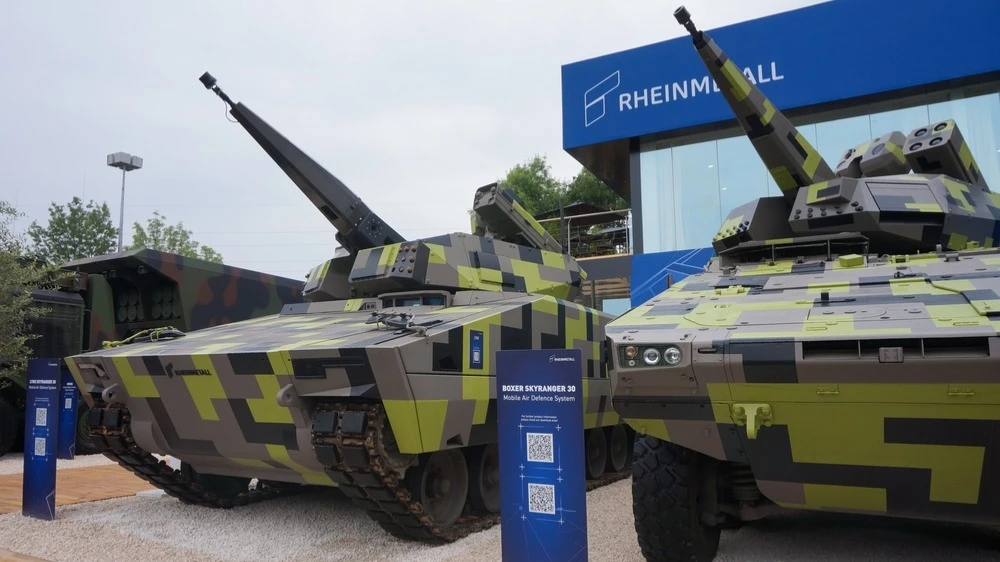 Европейские оборонные акции упали на фоне сигналов об отказе Украины от планов по вступлению в НАТО / Фото: Spech / Shutterstock.com